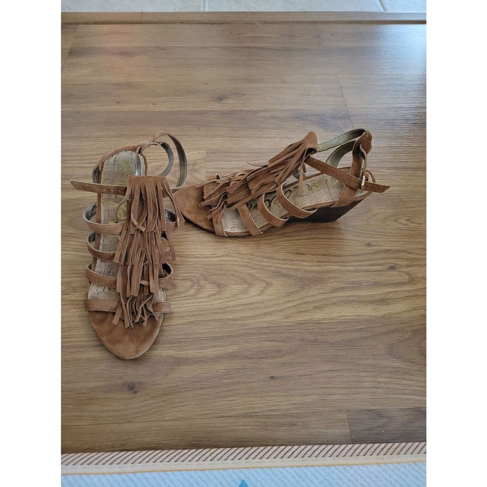 Sam Edelman Sandra Fringe Wedge - Picture 2 of 13
